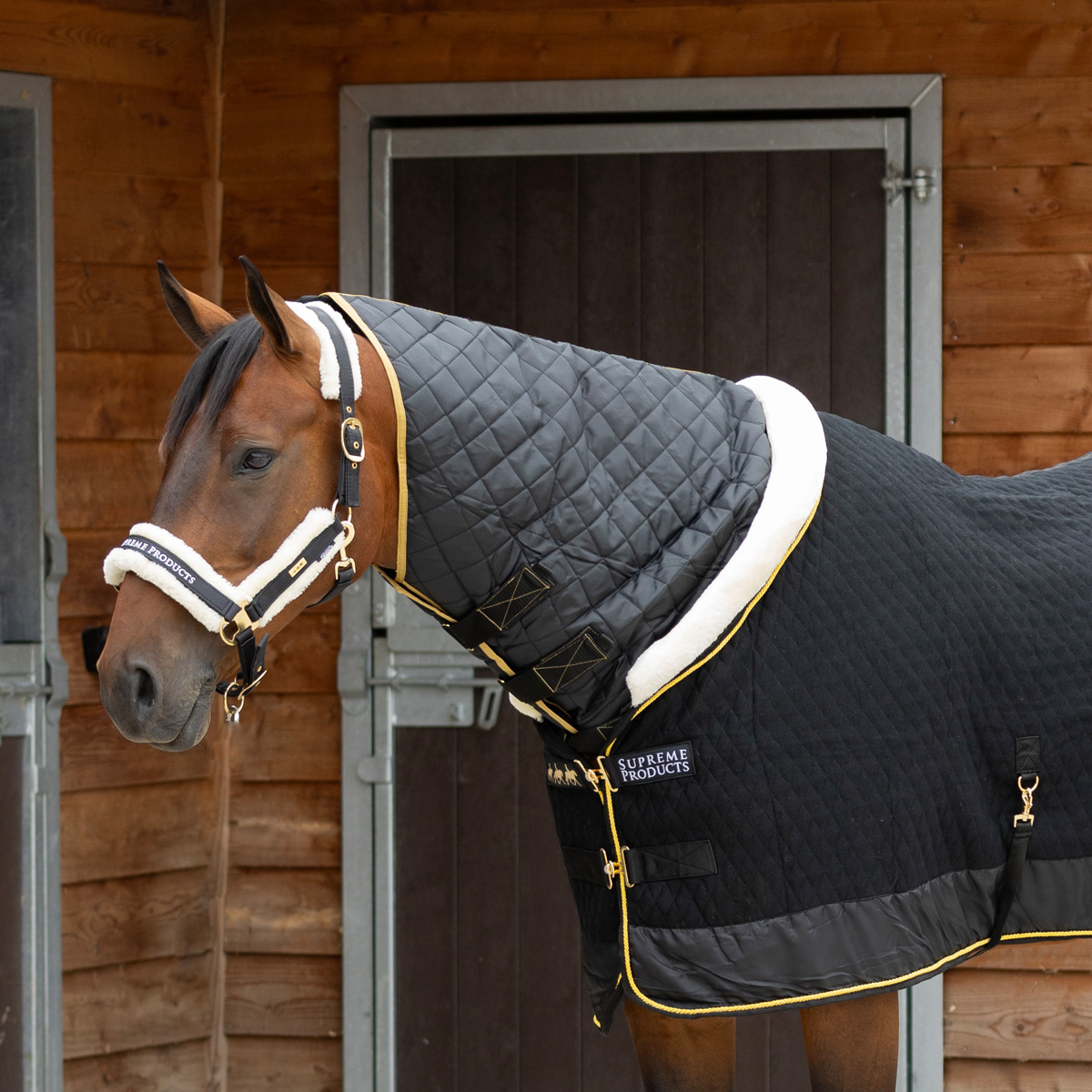 Supreme Products Show Quilted Hood - Black/Gold