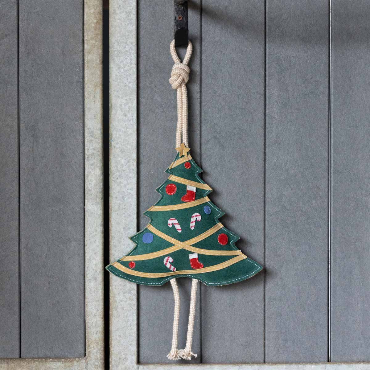Hy Equestrian Stable Toy - Christmas Tree 