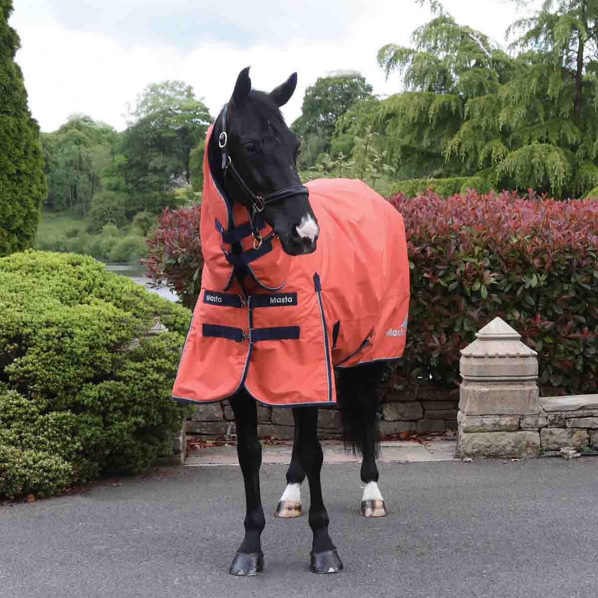 Ventomasta 200g Mediumweight Combo Neck Turnout Rug Burnt Orange
