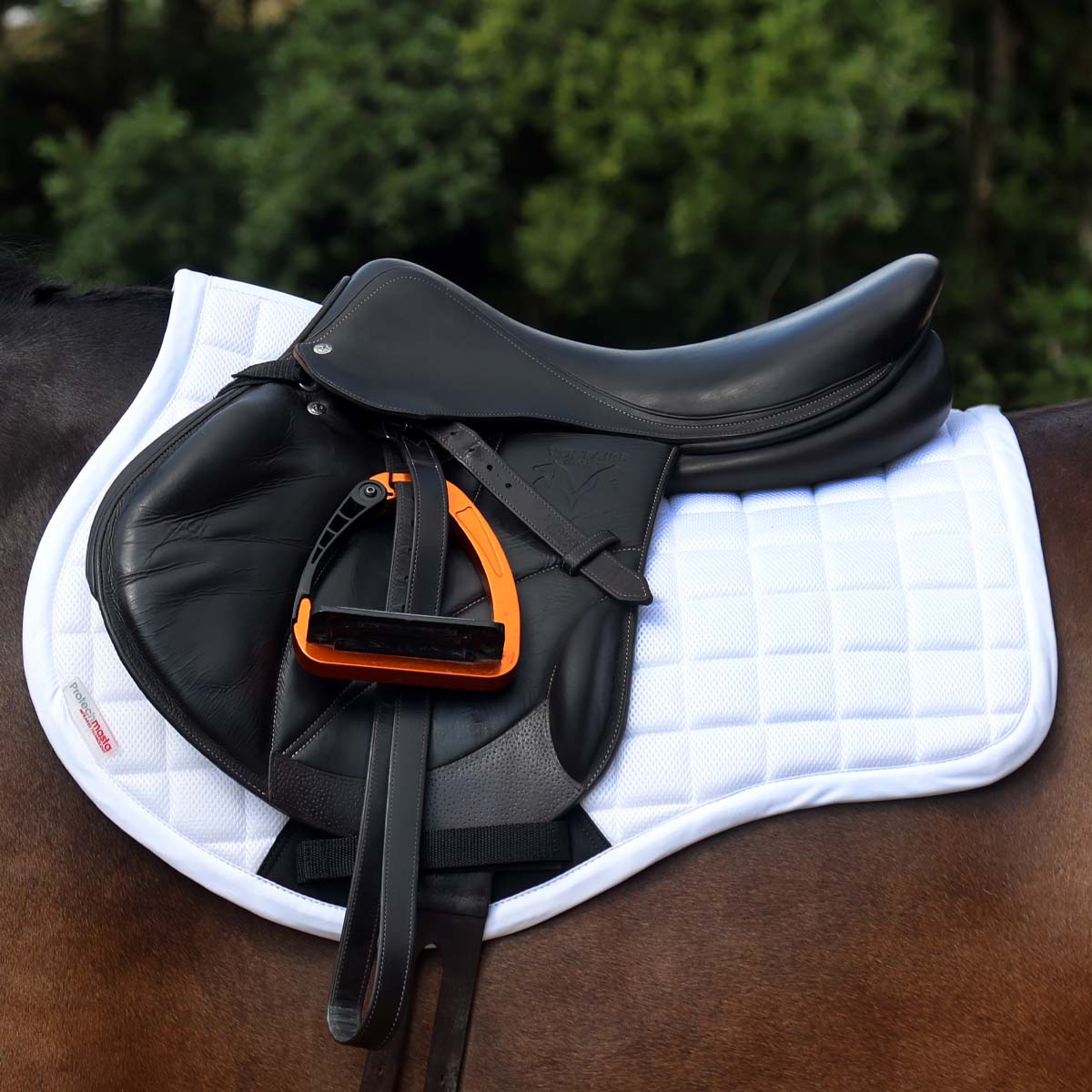Protechmasta Infrared Airmesh GP/Jump Saddle Pad White